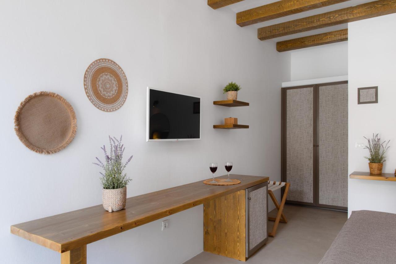 Xerolithia Guest house Kamares (Sifnos)